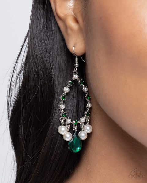 Baroness Behavior - Green Paparazzi Accessories