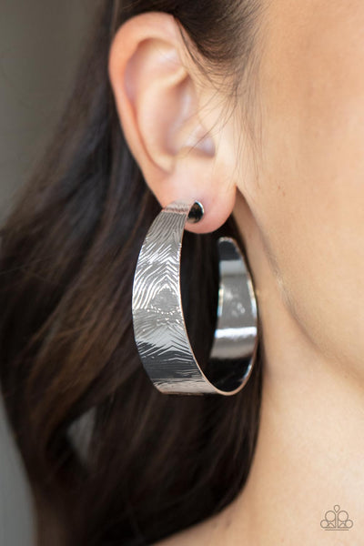 Curve Crushin - Silver Paparazzi Accessories