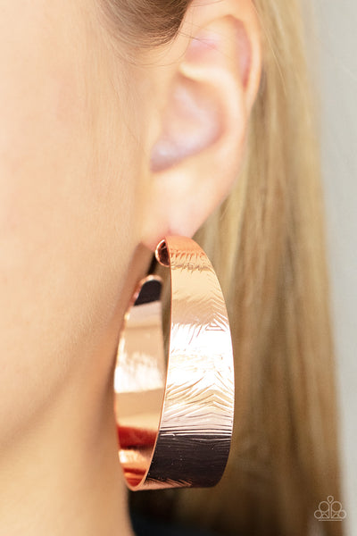 Curve Crushin - Copper Paparazzi Accessories
