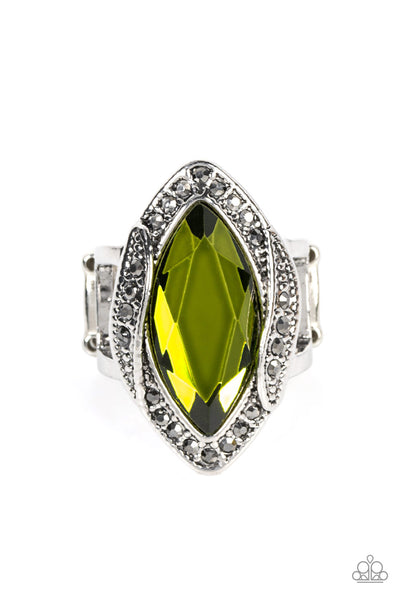 Let Me Take a REIGN Check - Green Paparazzi Accessories
