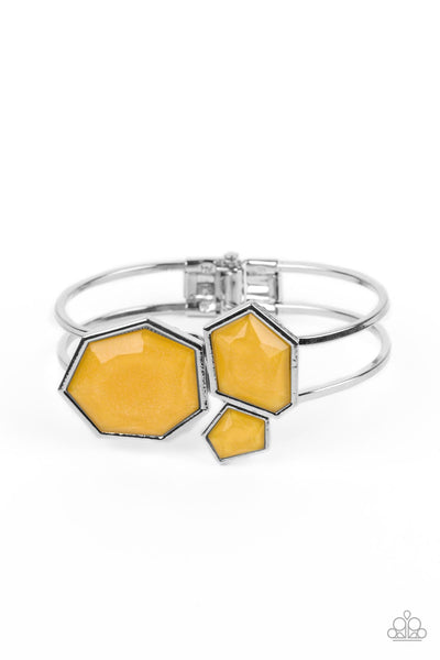 Tourist TRAPEZOID - Yellow Paparazzi Accessories