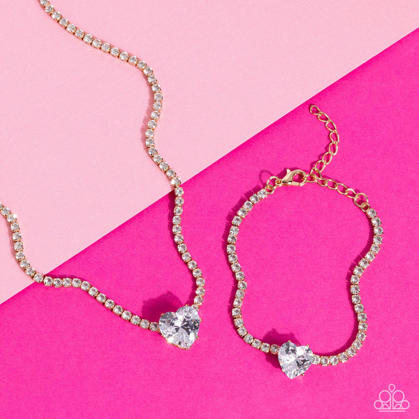 Flirty Fiancé - Gold Paparazzi Accessories