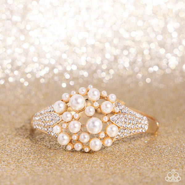 Royal Red Carpet - Gold Paparazzi Accessories