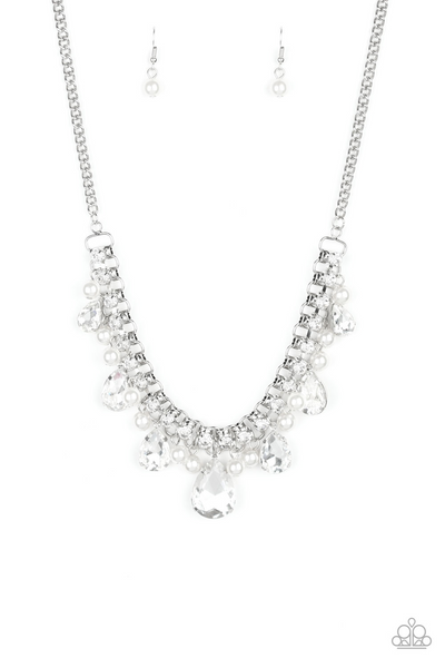 Knockout Queen - White Paparazzi Accessories