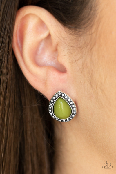 Boldly Beaded - Green Paparazzi Accessories
